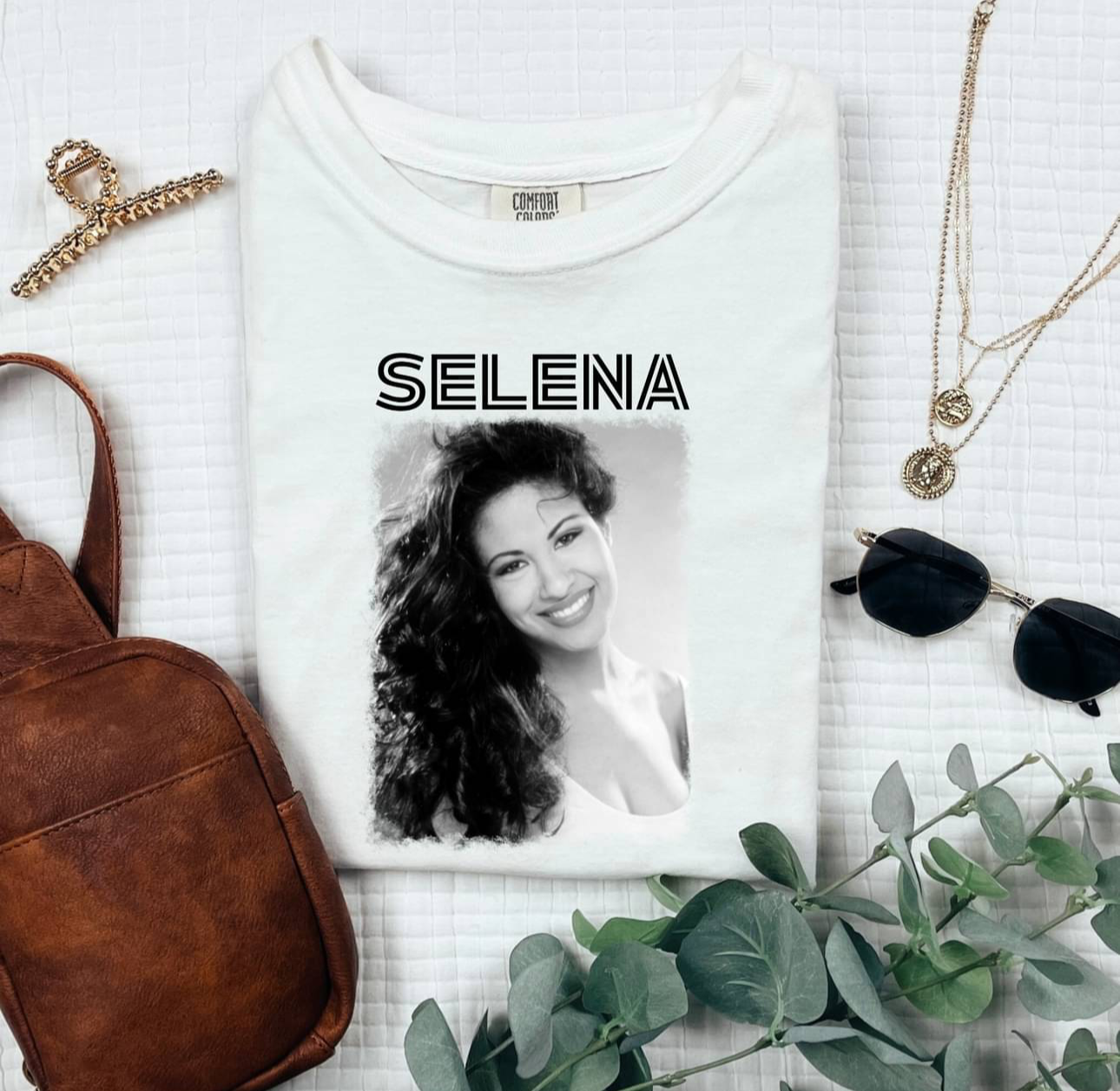 Selena (black and white)